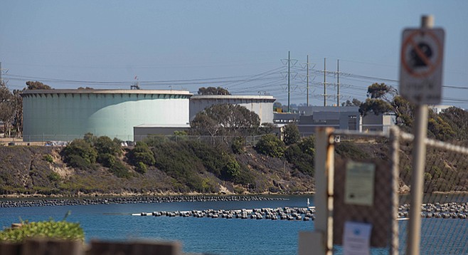 Carlsbad desalination plant, scheduled to begin operating this year - Image by Andy Boyd
