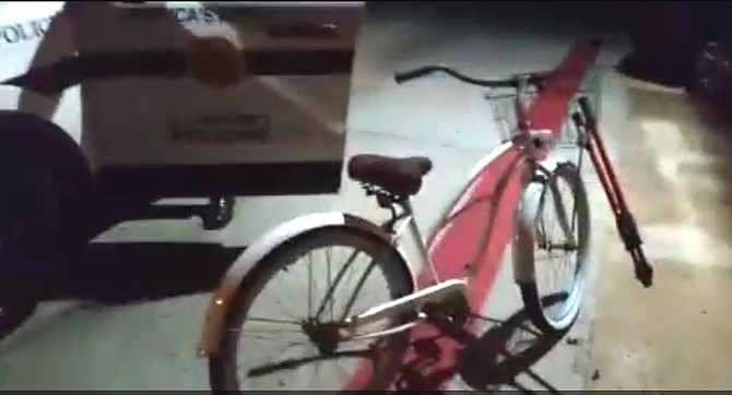 Beach cruiser and bolt cutters left at the scene of the theft