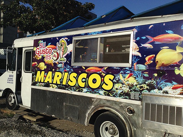 Arturo's food truck