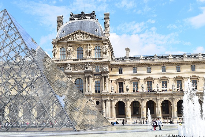 Exploring the Louvre in Paris, France. Travel photography by Nicole Titmas 
