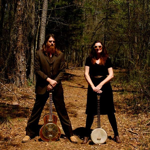 Country-fried folk-rock duo Holly Golightly & the Brokeoffs headline sets at Casbah Saturday night.