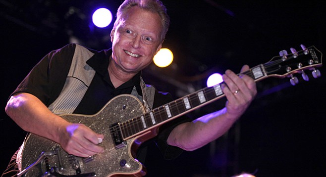 Between treatments, X guitarist Billy Zoom will join the cow-punk quartet at their annual holiday gigs at Casbah Friday and Saturday. 