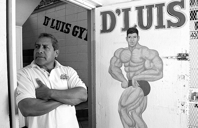 Luis Ramirez Silva: "In 1980, I opened the Atlas gym, just one block from here. Now it's out in La Mesa, on Boulevard Diaz Ordaz. I won Mr. Mexico in 1981. We opened this gym, Gimnasio D'Luis, in 1985."