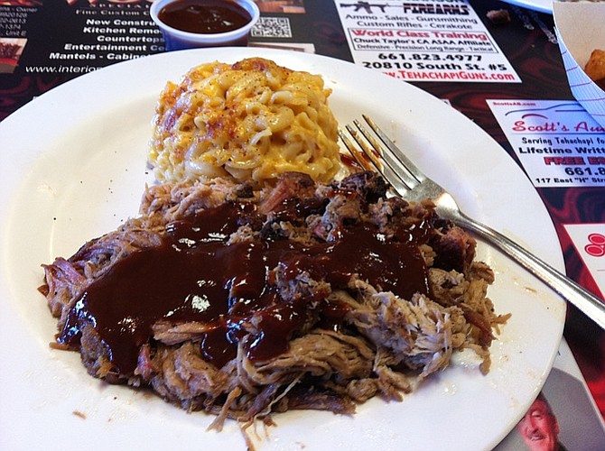 The pulled pork plate with a side of mac n' cheese.