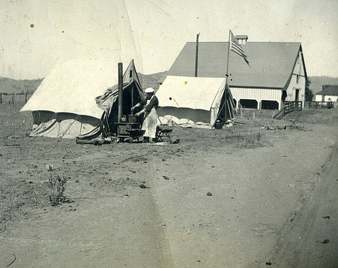 The Hoovers' barn in 1896, when the town was first surveyed