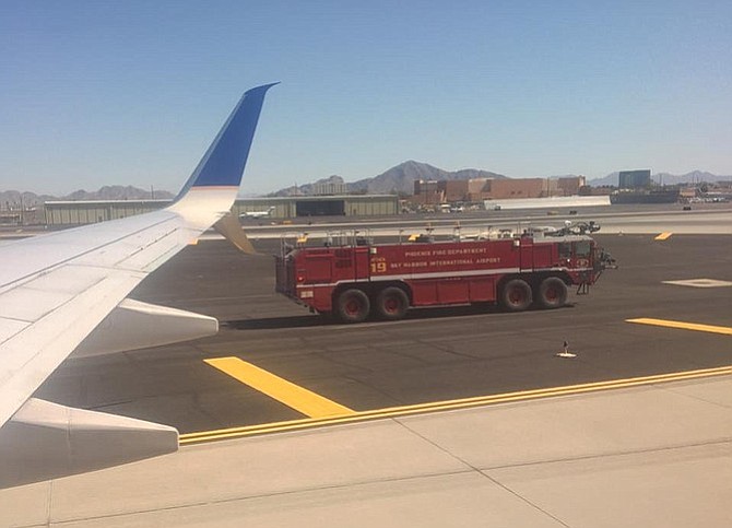 Emergency landing in Phoenix, too