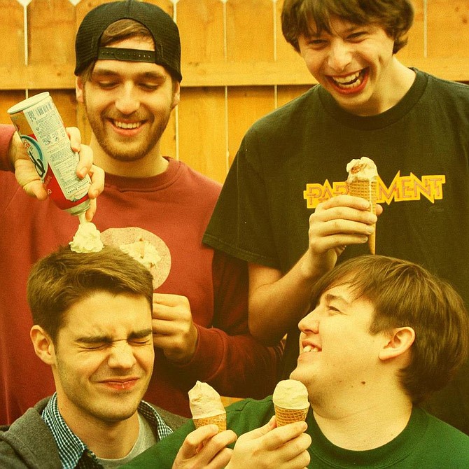 MoBo Emo — Philly boys Modern Baseball hit House of Blues with their brand of emo on Wednesday! 