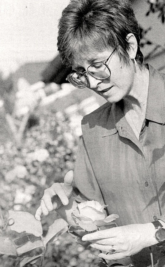 Sally Long: “We brought 100 roses from our previous home in the middle of summer and didn’t lose one."