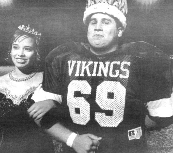 Homecoming queen and king Ana Rosales and George Garcia