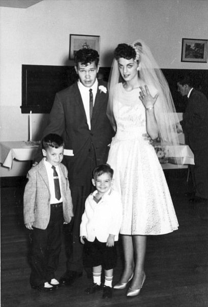 That's me on the lower left at around 5-years-old crashing the wedding of a couple of greasers. Pretty snazzy, huh? The outfit is similar to what I wore to the McVicker's for  "Brothers Grimm" in CInerama.