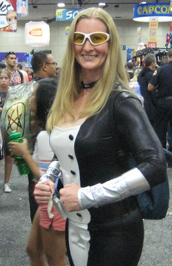 cosplayer in Comic-Con exhibit hall