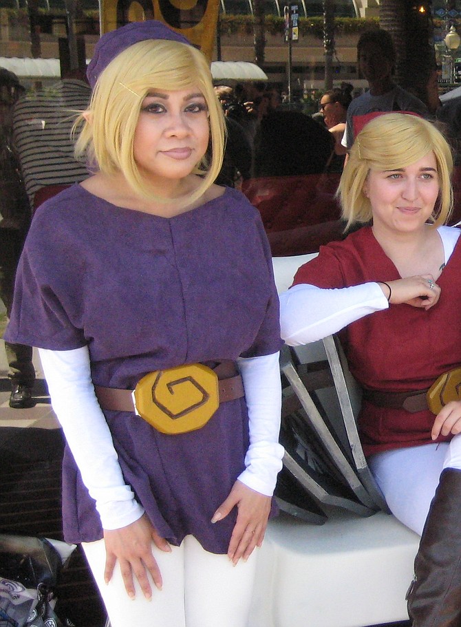 Six Swords cosplay