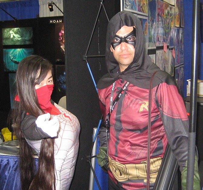 Spider-Gwen and Robin