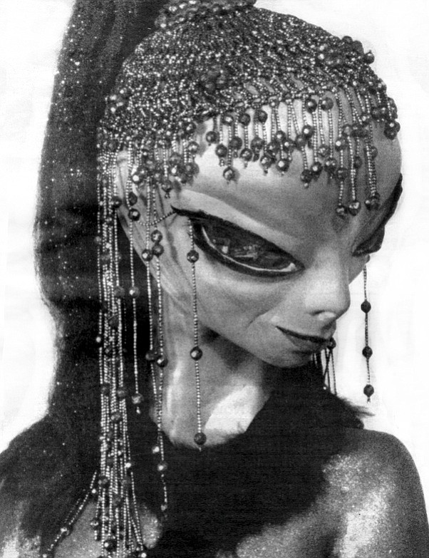 Alien model "Luanda"