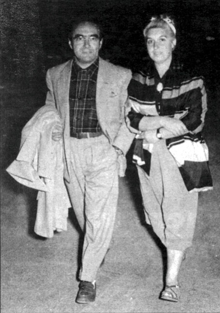 Jacob and Rita in Venice (1954). For years Rita had been Bruno’s silent partner, keeping track of his suits and ties for continuity.