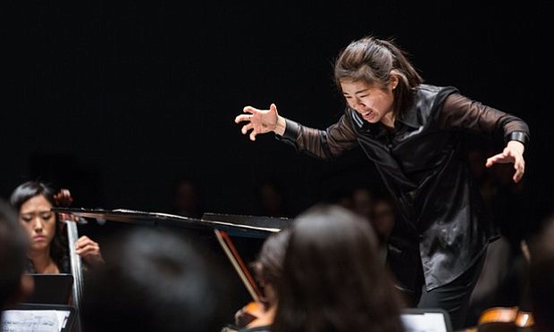 Elim Chan conducting at Lucerne