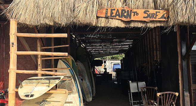 One of the many surf shops in Máncora. The beach features a long, rolling left break suited for beginners.

.

