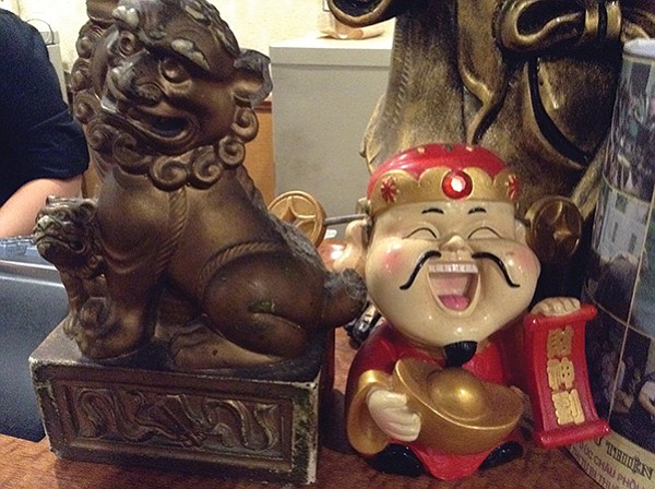 Lots of laughing New Year’s Buddhas
