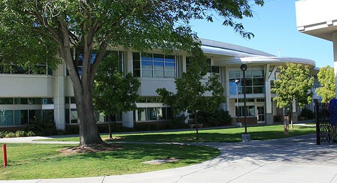 Grossmont College Library