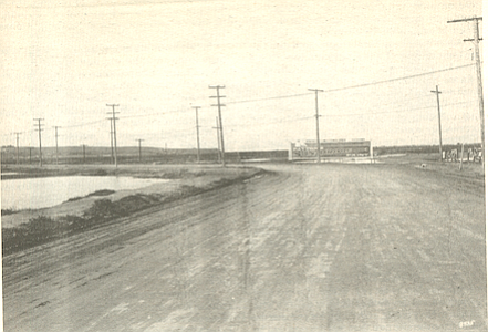 Barnett Avenue, 1918, a dusty, dry river bottom with little vegetation.