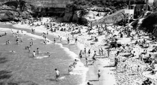 La Jolla Cove, 1952. In 1950 the town's population had doubled to 10,108. - Image by San Diego Historical Society