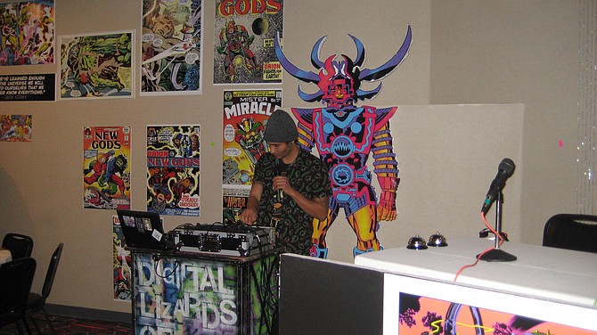 Spickles Magnifico (Digital Lizards of Doom) at The Comic Fest Café