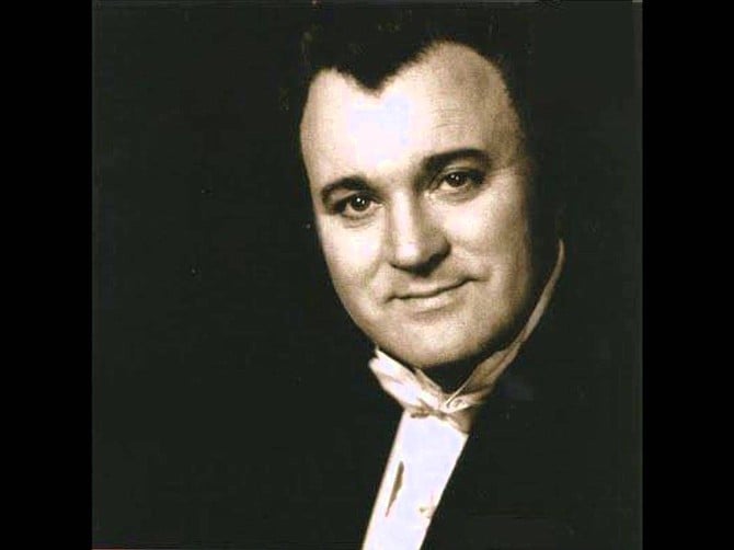 The recordings of Nicolai Gedda reach back beyond the stereo age and into the dim days of mono.