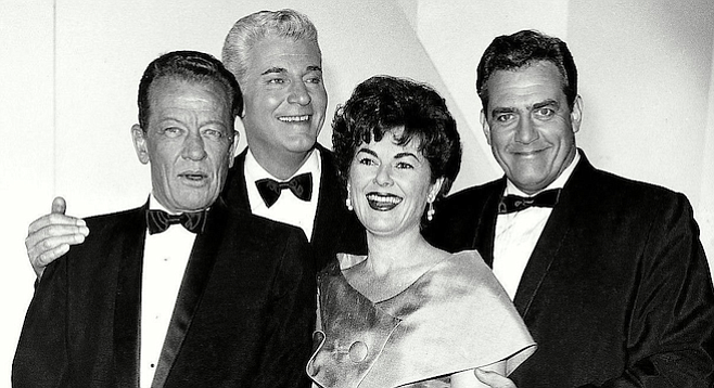 Raymond Burr gives the entire cast of Perry Mason a reach-around.