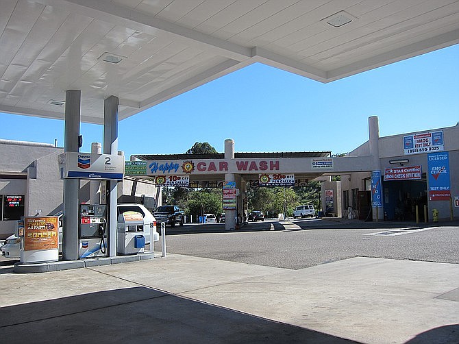 Dueling car washes on Aero Drive San Diego Reader