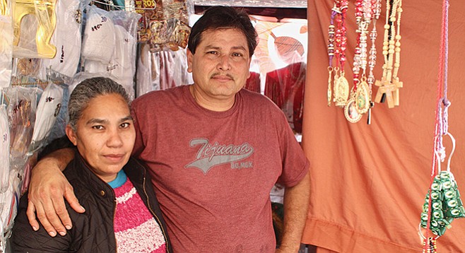 Angel Gastelúm, the sobador, with Señora Vicky, his assistant - Image by Matthew Suárez