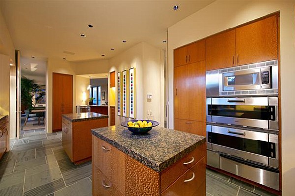 Photo Kitchen Features Modern And Functional Cabinetry Granite