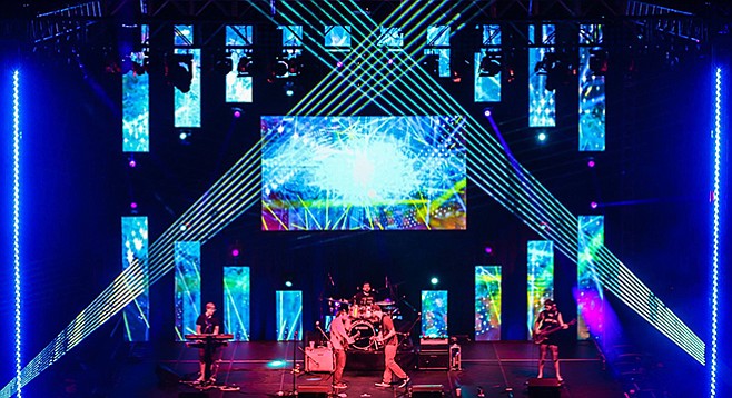 “We’ll be be bringing our full arena lighting rig" to Winstons July 22.
