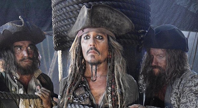 Some studio people complained that critics had done damage to Johnny Depp’s fifth appearance as Captain Jack Sparrow in Dead Men Tell No Tales. 