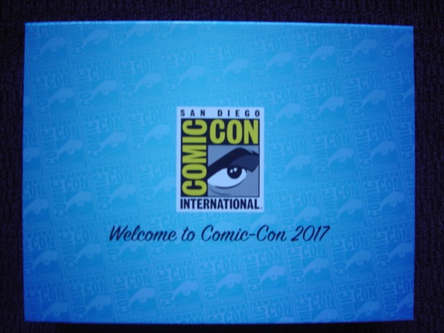 Photo of Comic-Con Souvenir Box courtesy Ray Wong