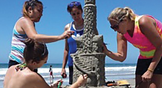 Make some sand art with lessons from San Diego Sand Castles