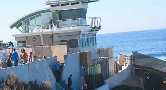 The new La Jolla lifeguard tower