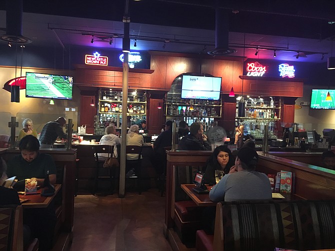 The bar at Red Robin in University Town Center.