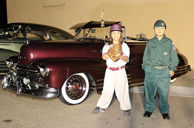 Both outfits were worn by Paradise Valley kids back in the day.