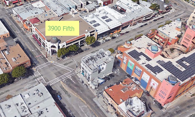 Ron Perlman (not of "Hellboy" fame) purchased the prime corner lot on University and Fifth in the mid-1990s.