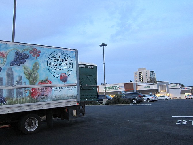 Clairemont's Farmer's Market last day in the Sprout's parking lot was Thursday Oct 19.