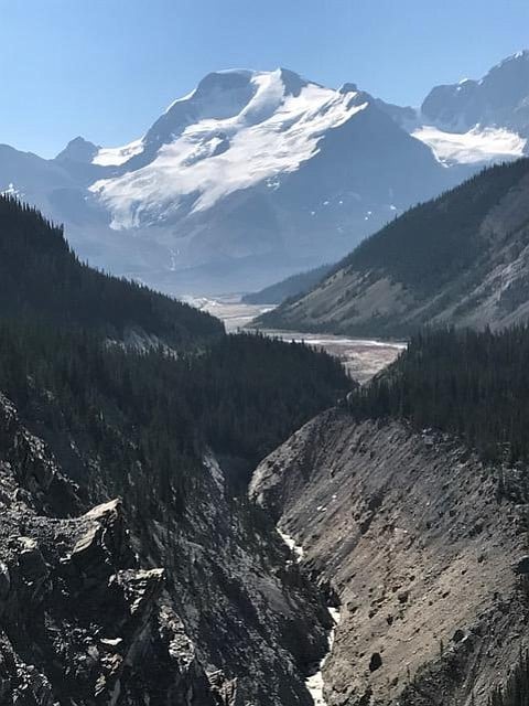 Another panorama from the Icefields Parkway.