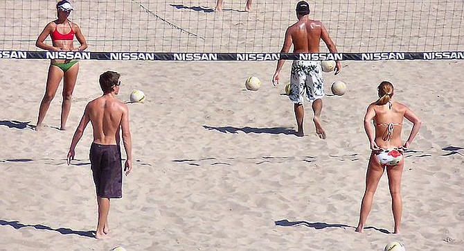 Volleyball in Huntington Beach