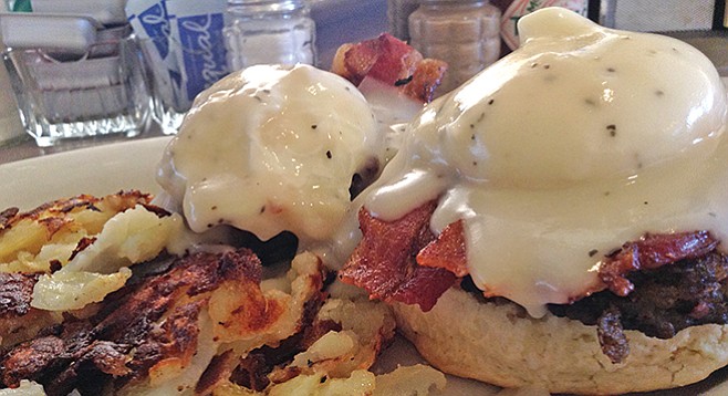 Country Benedict — with peppery gravy