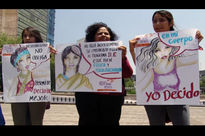Women protest Mexico's abortion laws (Foto: 4 Vientos)