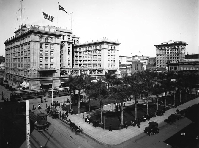 National designation seems to escape the fountain. The U.S. Grant Hotel that opened the same exact day in 1910 was designated nationally in 1979.