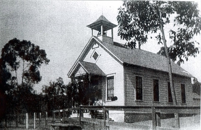 Alpine's first one-room schoolhouse built in 1891 by Benjamin Arnold. (Alpine Historical Society) 