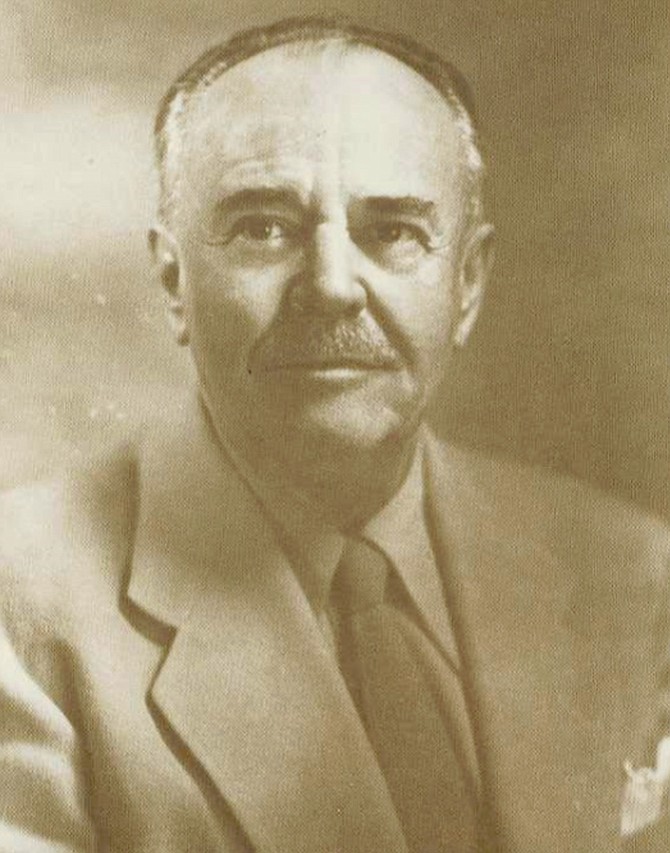 Josias Joesler moved with his wife Nati and daughter Margret to Ocean Beach in 1944. In 1955, he designed the shopping center on Bacon where Nati opened Nati’s Import Shop showcasing Mexican folk art and crafts. Joesler died the next year in Tuscon of a heart-attack, making Nati's one of his last executed designs. 