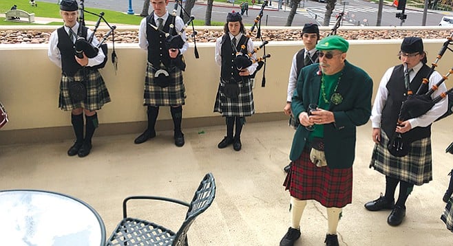 Michael Welch, Captain of the 666 Irish Division Rebels, introduces the Helix High bagpipe band.