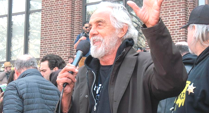 Tommy Chong at 2015 Hash Bash. Stanz's relationship with Chong did not exist.