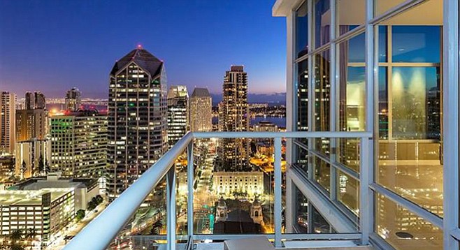 Looking down on San Diego: the view from the top of Sapphire Tower